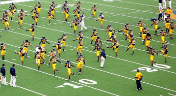 爱游戏体育app网页版下载-俱乐部在青训营引入外籍教练团以提高培养质量，俱乐部青训什么意思